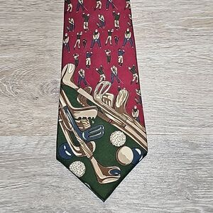 Roundtree and yorke tie 👔